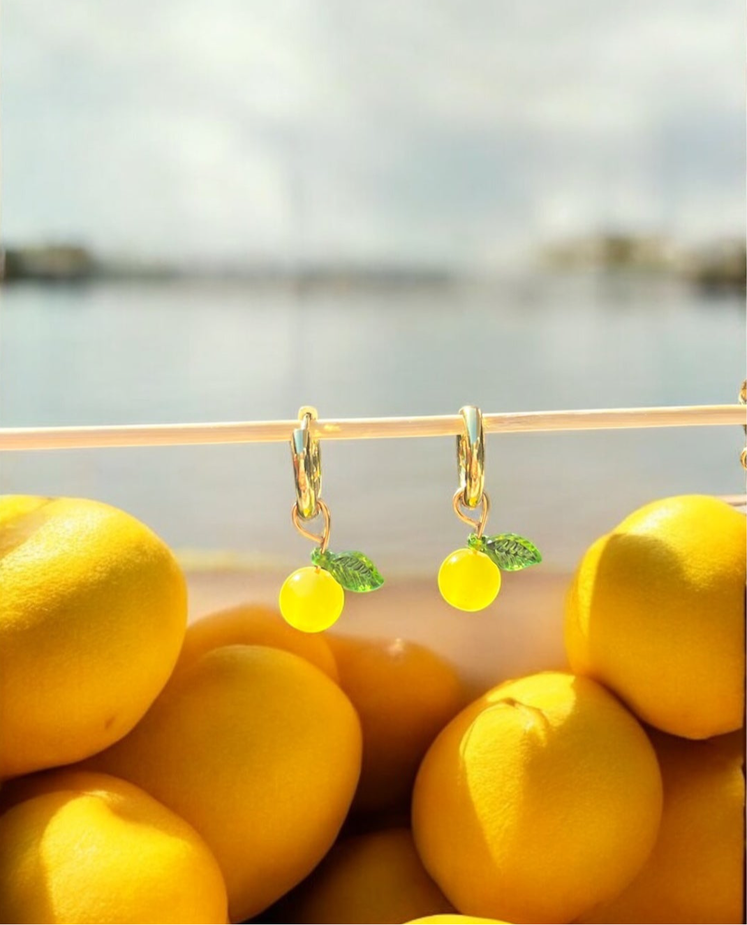 Citron earrings