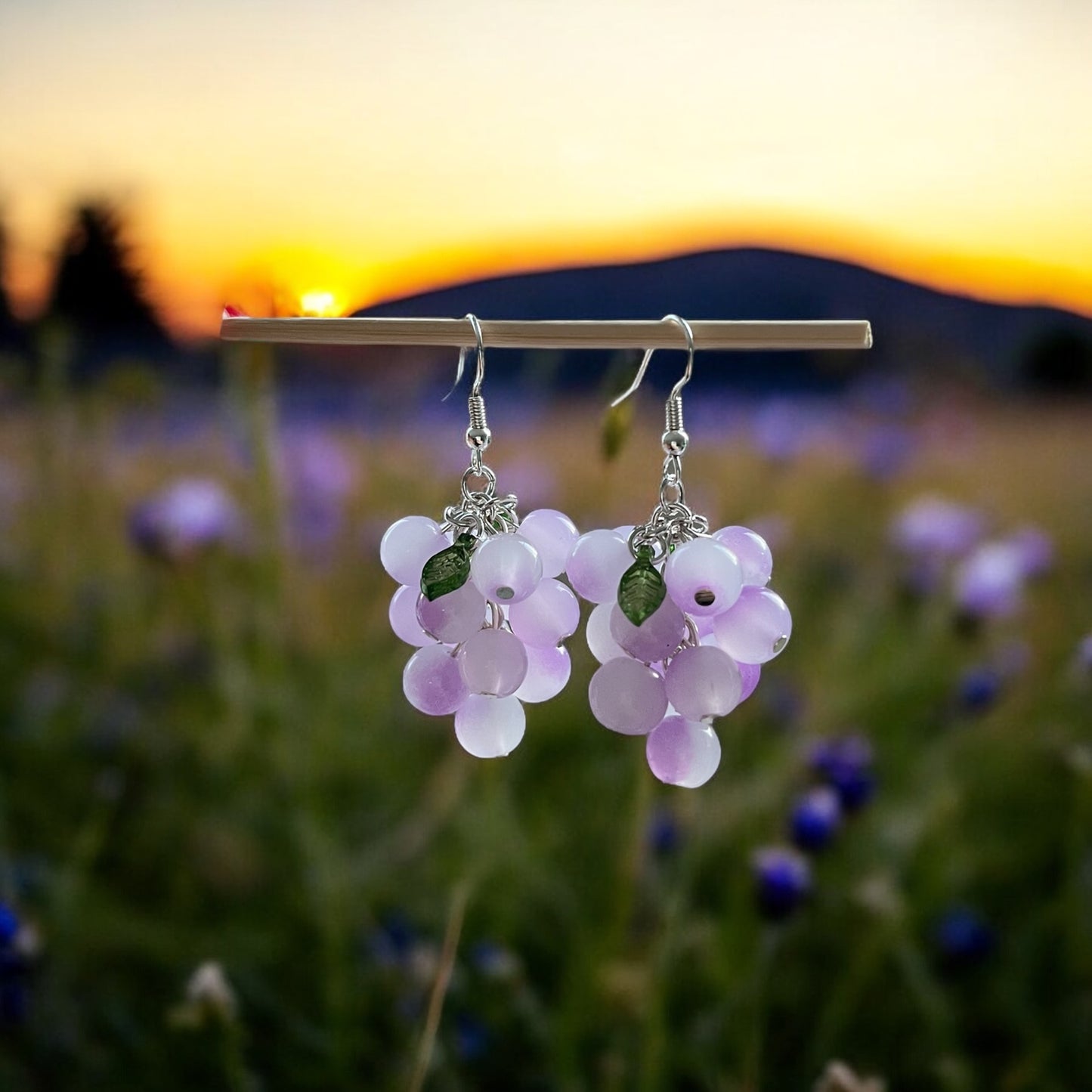 Blackcurrant M earrings